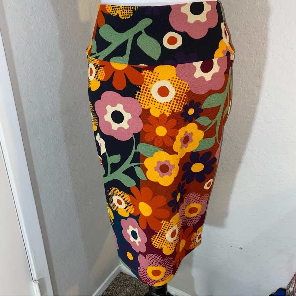 LuLaRoe Multicolor Floral Pencil Skirt
